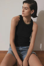 Cargar imagen en el visor de la galería, Tank Top Cruz