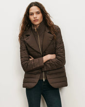 Cargar imagen en el visor de la galería, Accesorio para Saco Turtleneck
