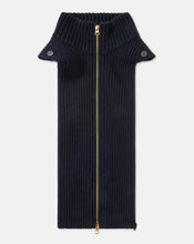 Cargar imagen en el visor de la galería, Accesorio para Saco Turtleneck
