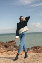 Cargar imagen en el visor de la galería, Sweater Mock
