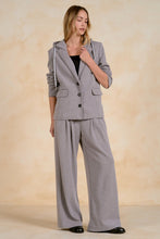 Cargar imagen en el visor de la galería, Blazer Oversized
