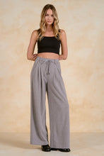 Cargar imagen en el visor de la galería, Pants Wide Leg
