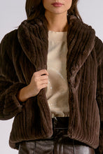Cargar imagen en el visor de la galería, Jacket Collar
