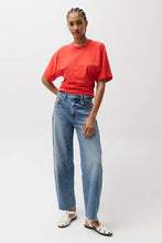 Cargar imagen en el visor de la galería, Jeans Barrel
