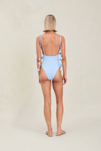 Cargar imagen en el visor de la galería, Entero Carmella
