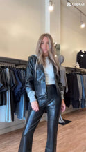 Cargar imagen en el visor de la galería, Blazer Vegan
