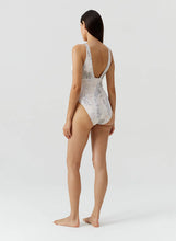 Cargar imagen en el visor de la galería, Entero Caribbean
