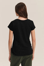 Cargar imagen en el visor de la galería, Tshirt Odelia
