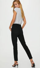 Cargar imagen en el visor de la galería, Olivia High Rise Slim
