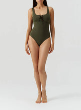 Cargar imagen en el visor de la galería, Entero London
