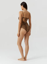 Cargar imagen en el visor de la galería, Entero Mauritius
