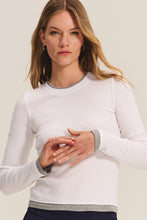 Cargar imagen en el visor de la galería, Tshirt Modal
